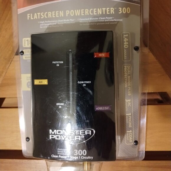Monster FS MP HTS300 3-Outlet FlatScreen PowerCenter HTS 300 - Picture 4 of 6